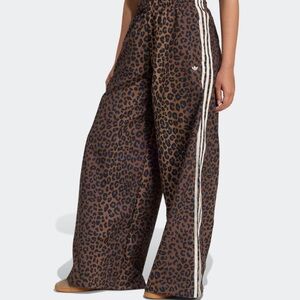 adidas Originals Women's Adilenium Trackpants  M - BNWT